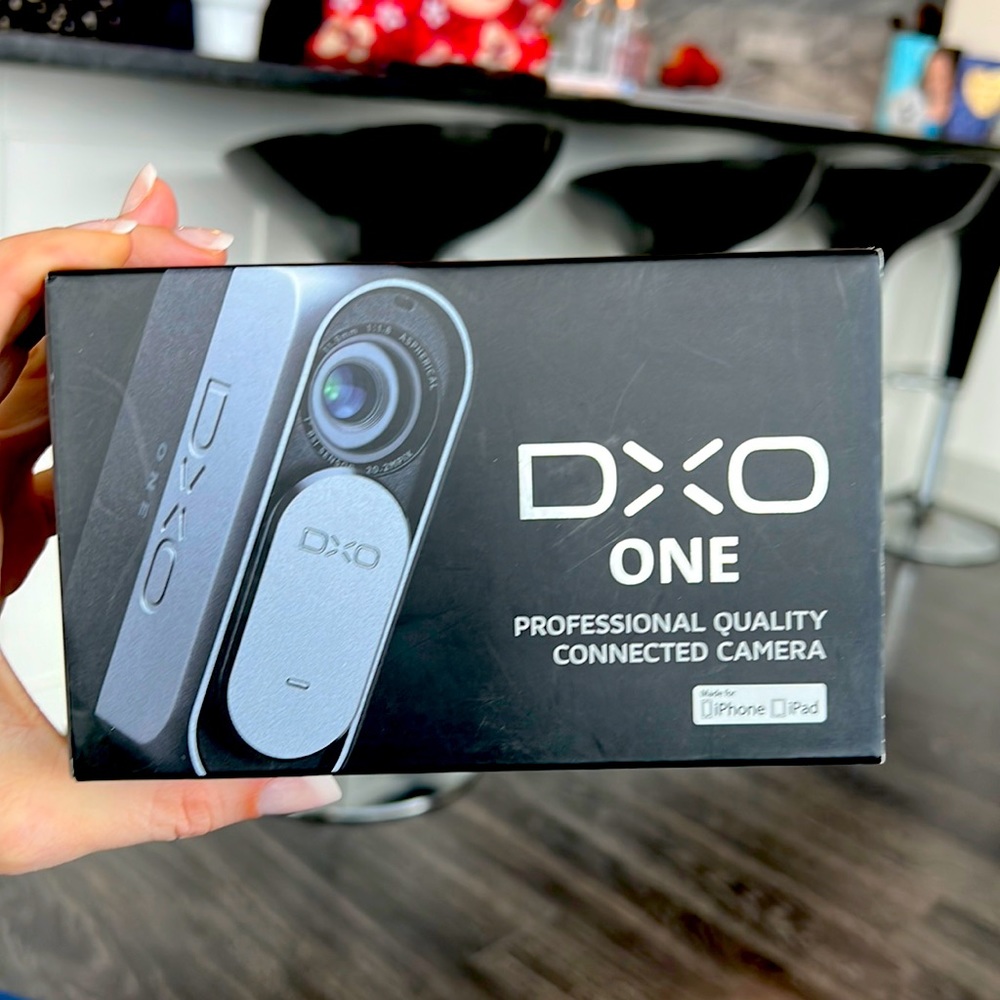 DXO ONE Professional Quality Connected Camera  for iPhone and iPad